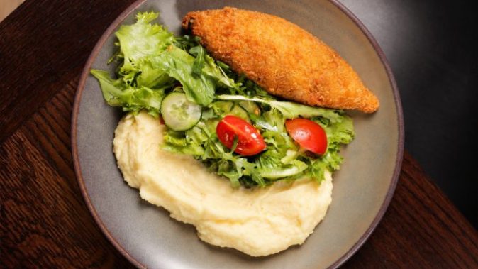 Salmon Mozza Crunch Cutlet